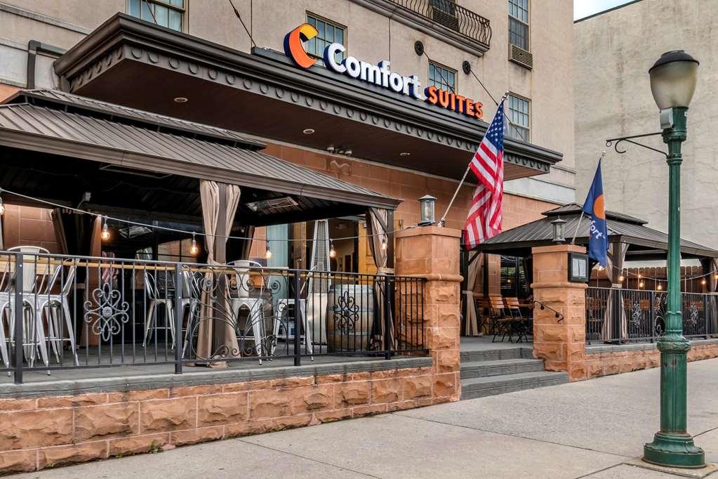 Comfort Suites Downtown Карлайл Экстерьер фото